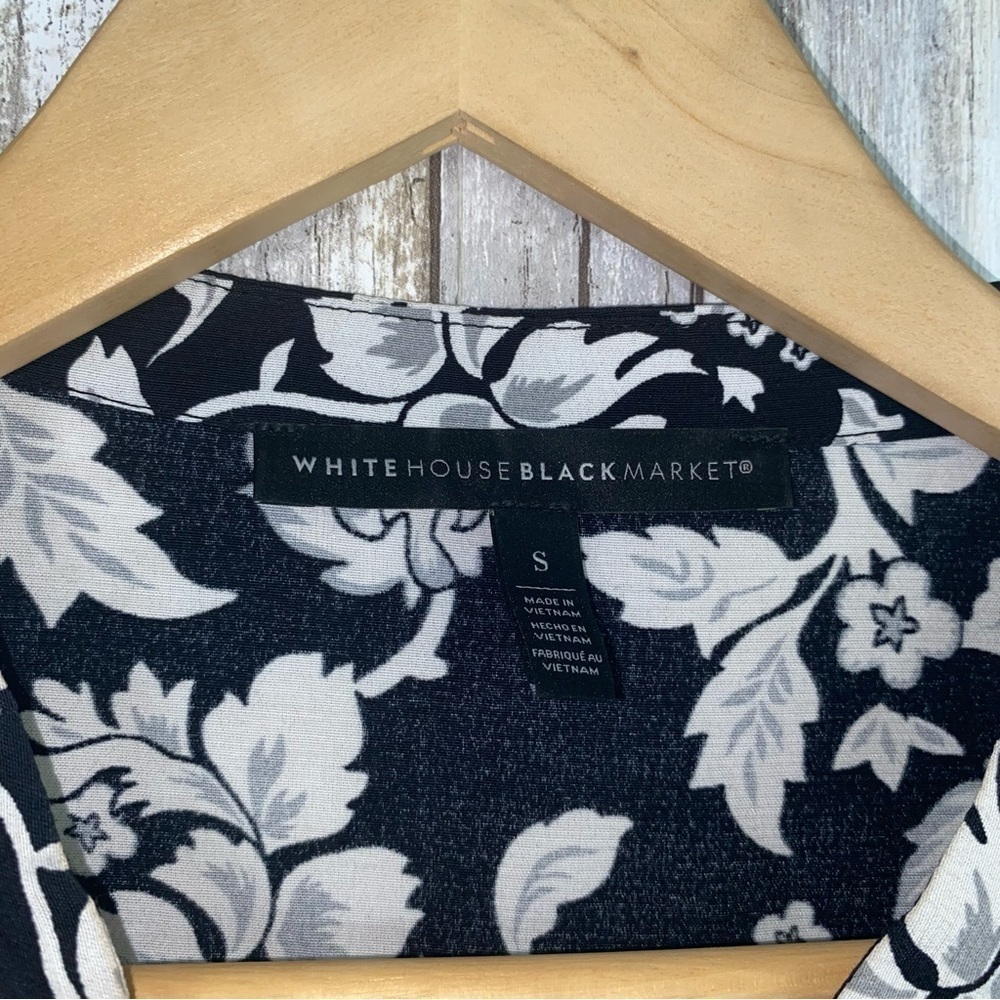 White House Black Market Black & White Floral Lace Trim Button Blouse - Picture 5 of 6